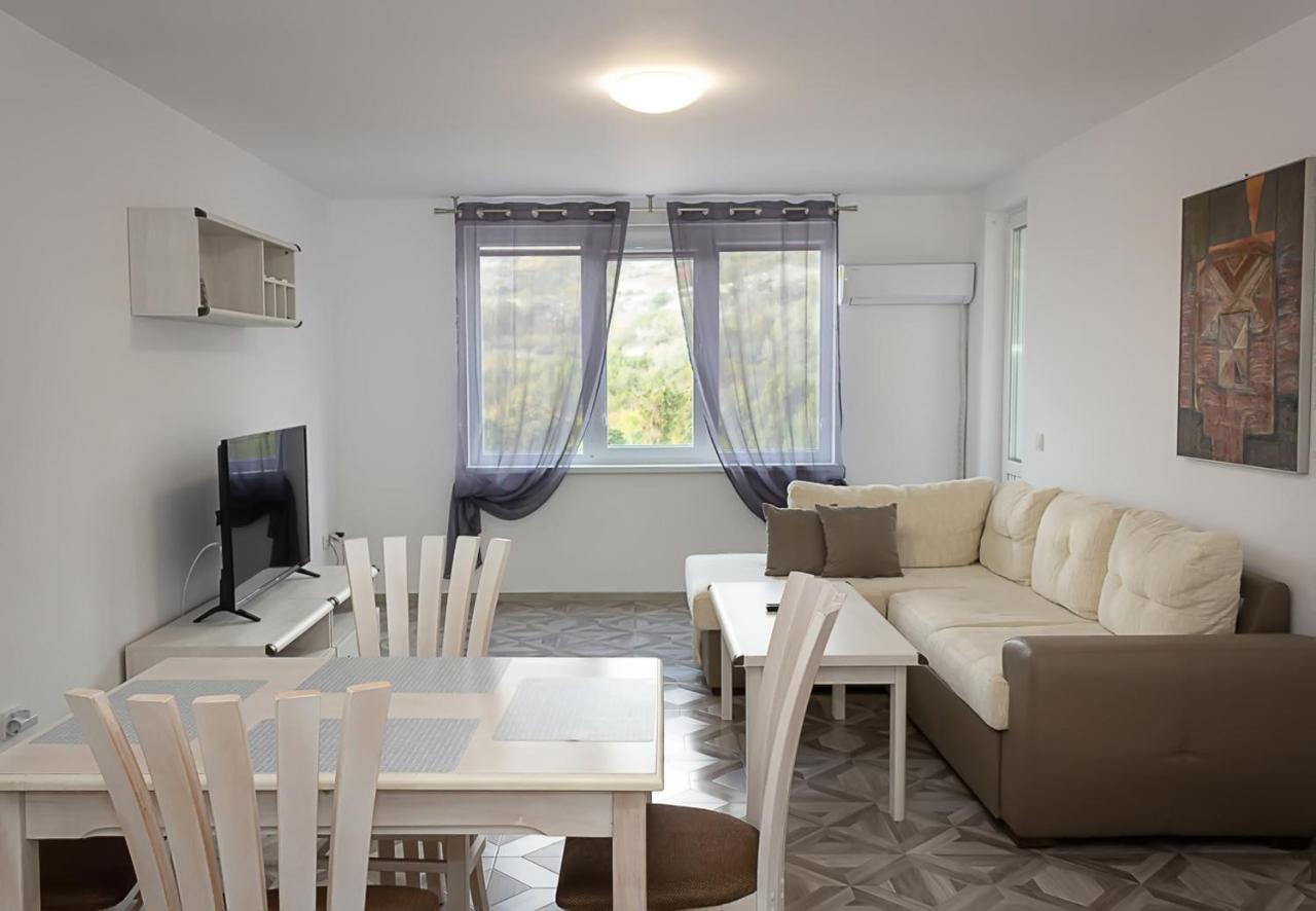 Apartment Lilia 卡瓦尔纳 外观 照片