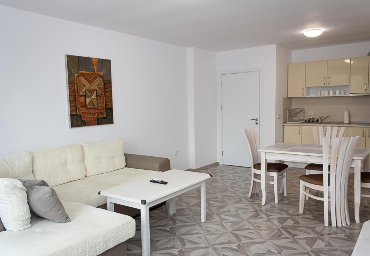Apartment Lilia 卡瓦尔纳 外观 照片